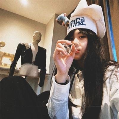 小妞死翘翘